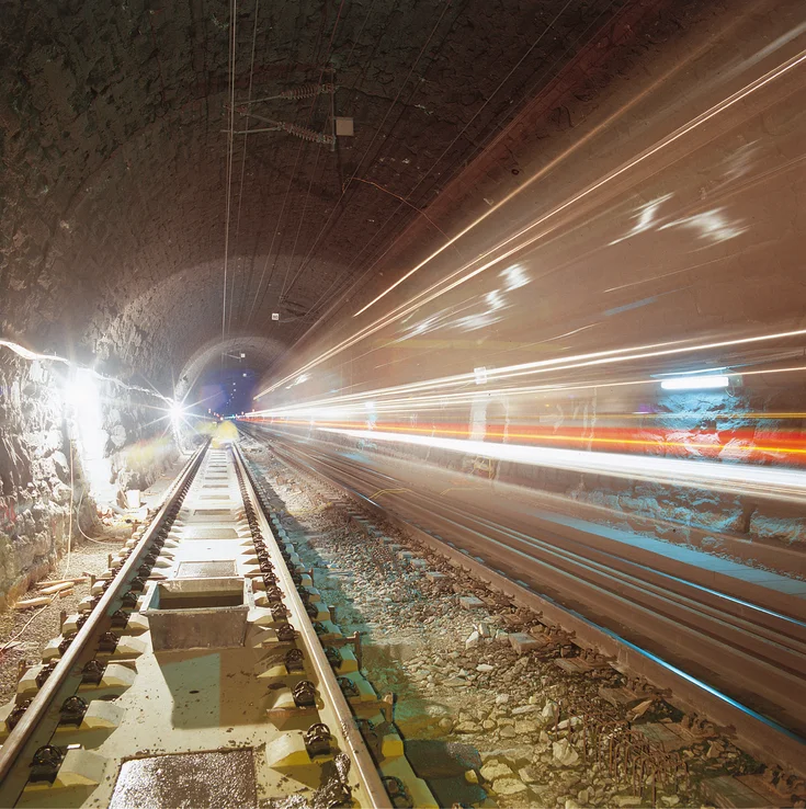 Feste Fahrbahn Tauerntunnel Gleis 1 Gleis 2 1